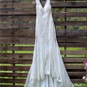 Maggie Sottero Ivory Lace Wedding Dress NWOT
